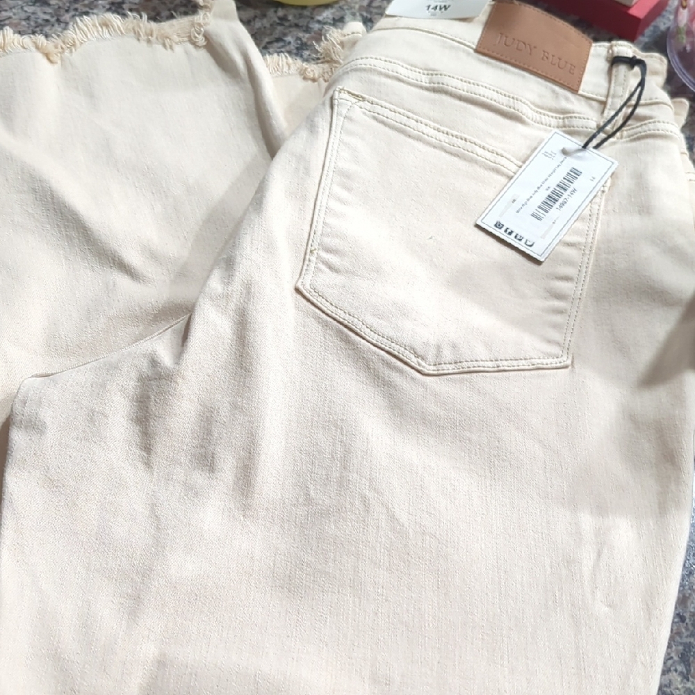 Judy Blue Women's Beige High Waisted Boot Cut